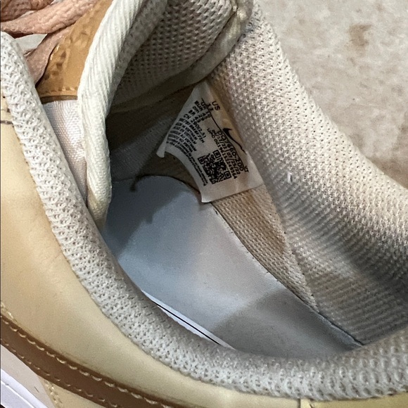 Nike Beige and White Sneakers - Picture 5 of 6